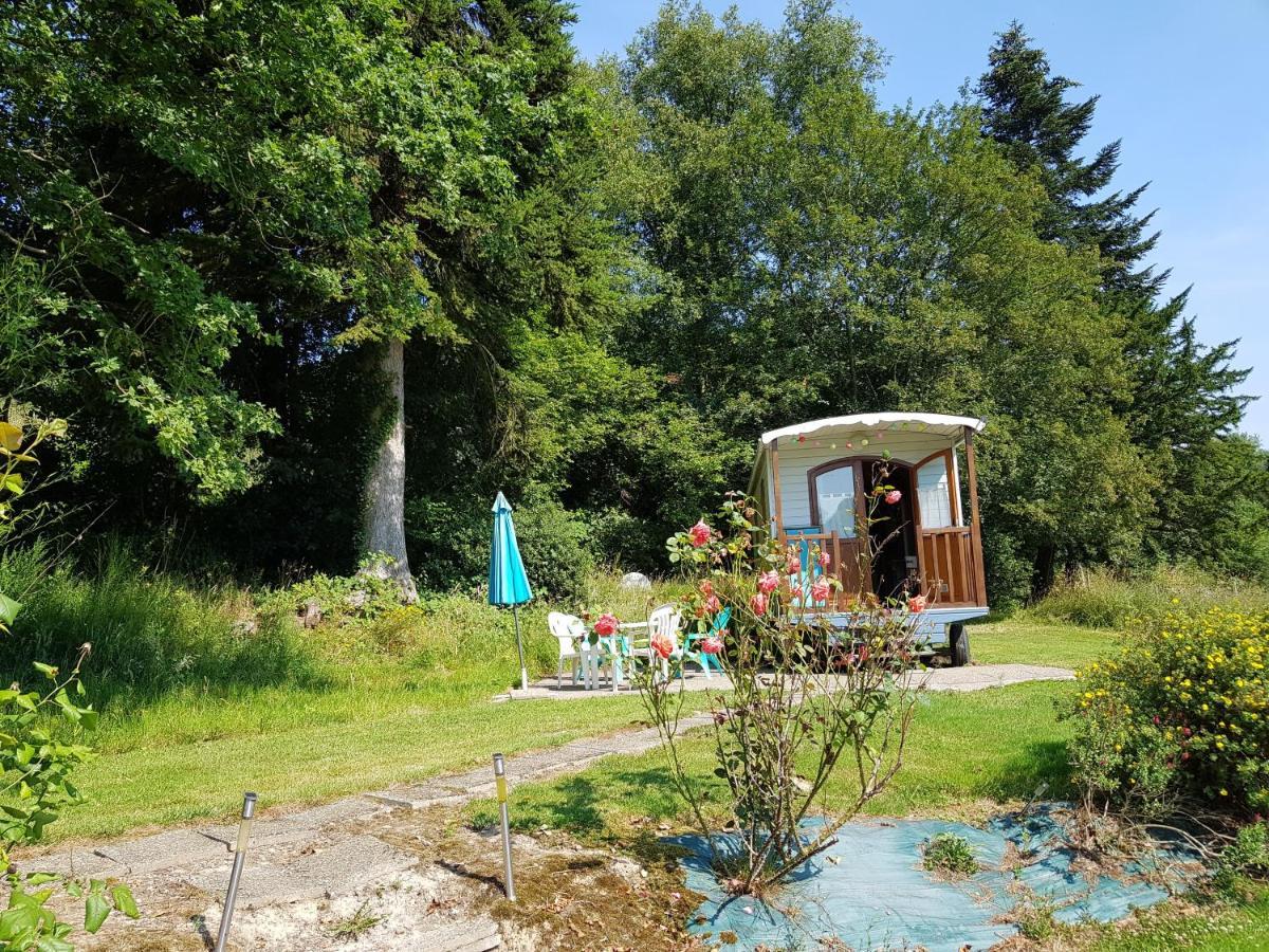 Domaine Les Chillards Villa Fauguernon Exterior foto
